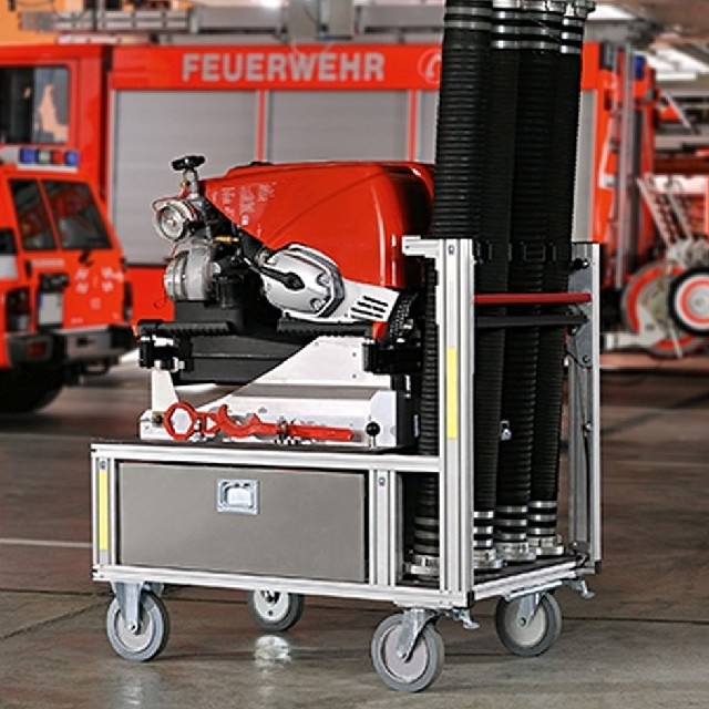 MUNK Rollcontainer Tragkraftspritze
